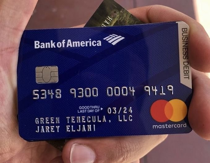 How Foreclosure Affects Your Credit